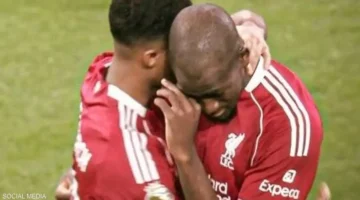 إصابة مقلقة.. مدرب ليفربول يكشف حجم الضرر بعد دموع كوناتي ضد نيوكاسل